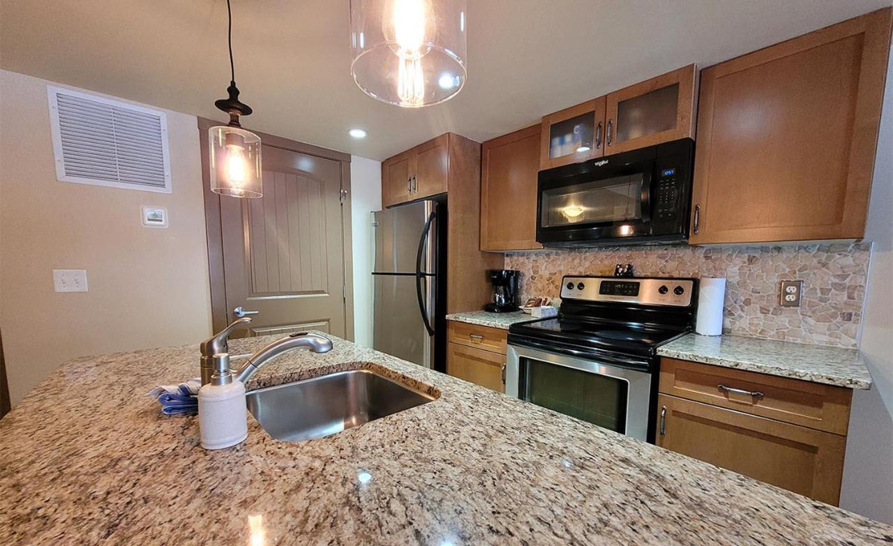Copperstone Resort Dead Mans Flats Bagian luar foto